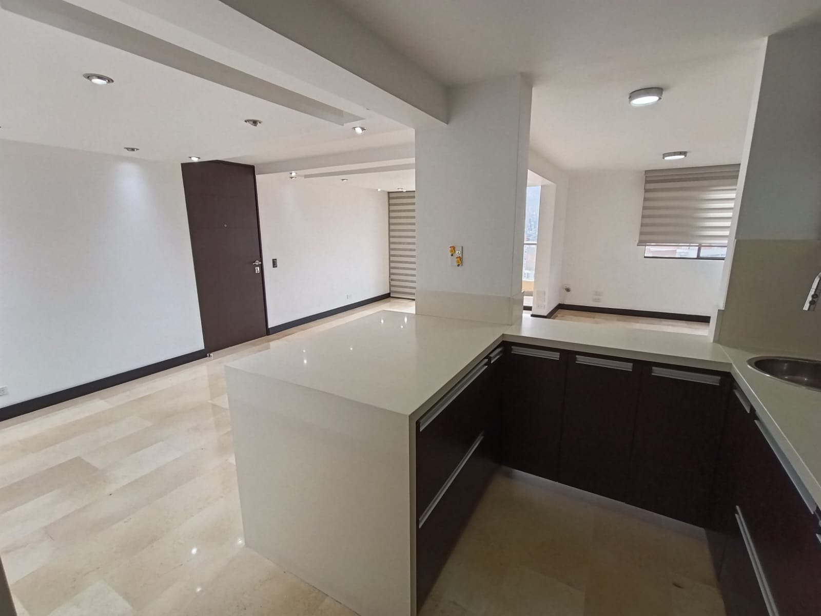 Apartamento en arriendo en Belén, Medellín · foto 7 de 18