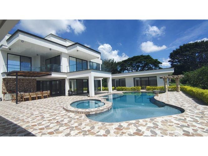Casa en venta en Cerritos, Pereira · foto 2 de 15