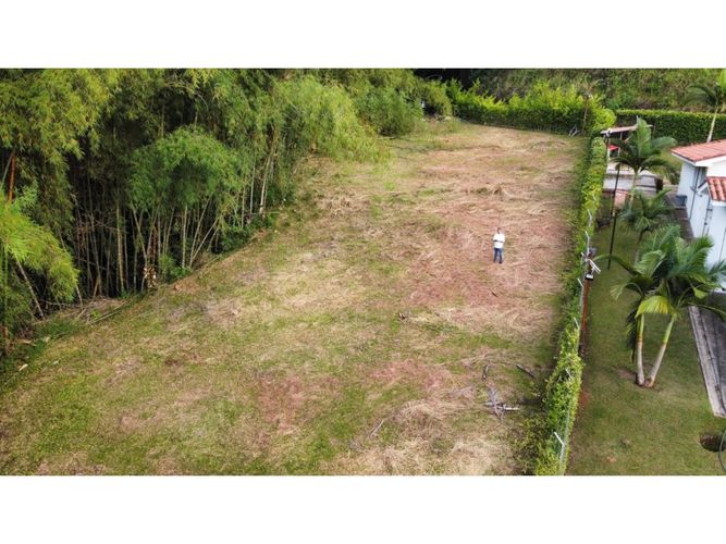 Lote en venta en Cerritos, Pereira, 1624 m² · foto 6 de 11