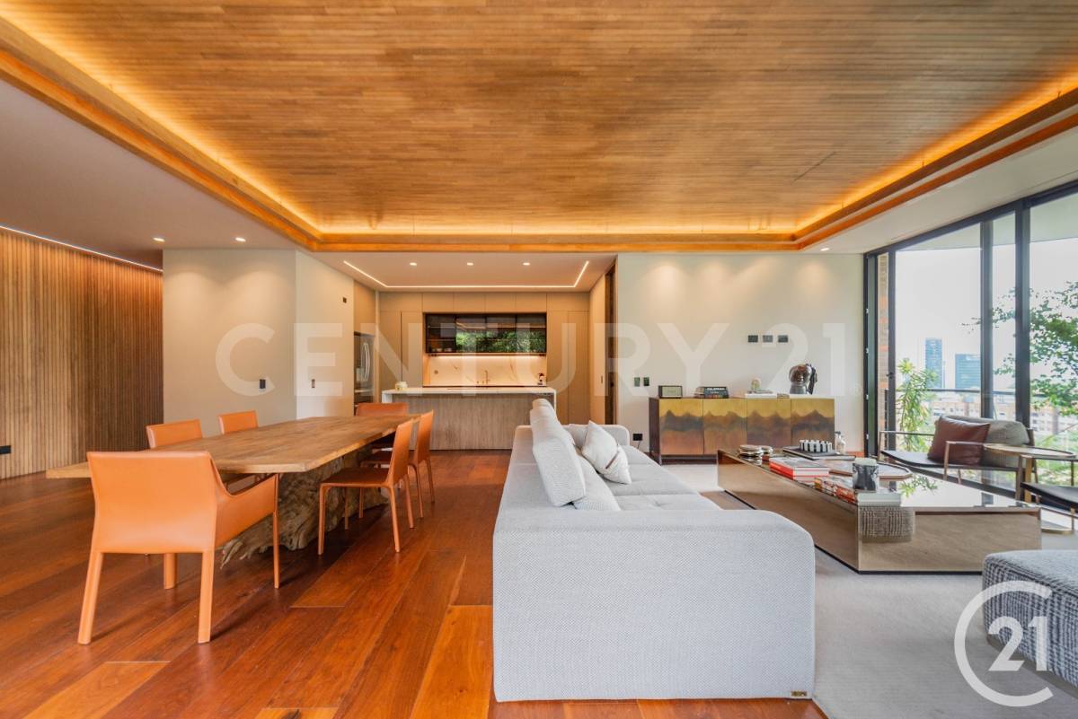 Apartamento en arriendo en El Poblado, Medellín · foto 4 de 24