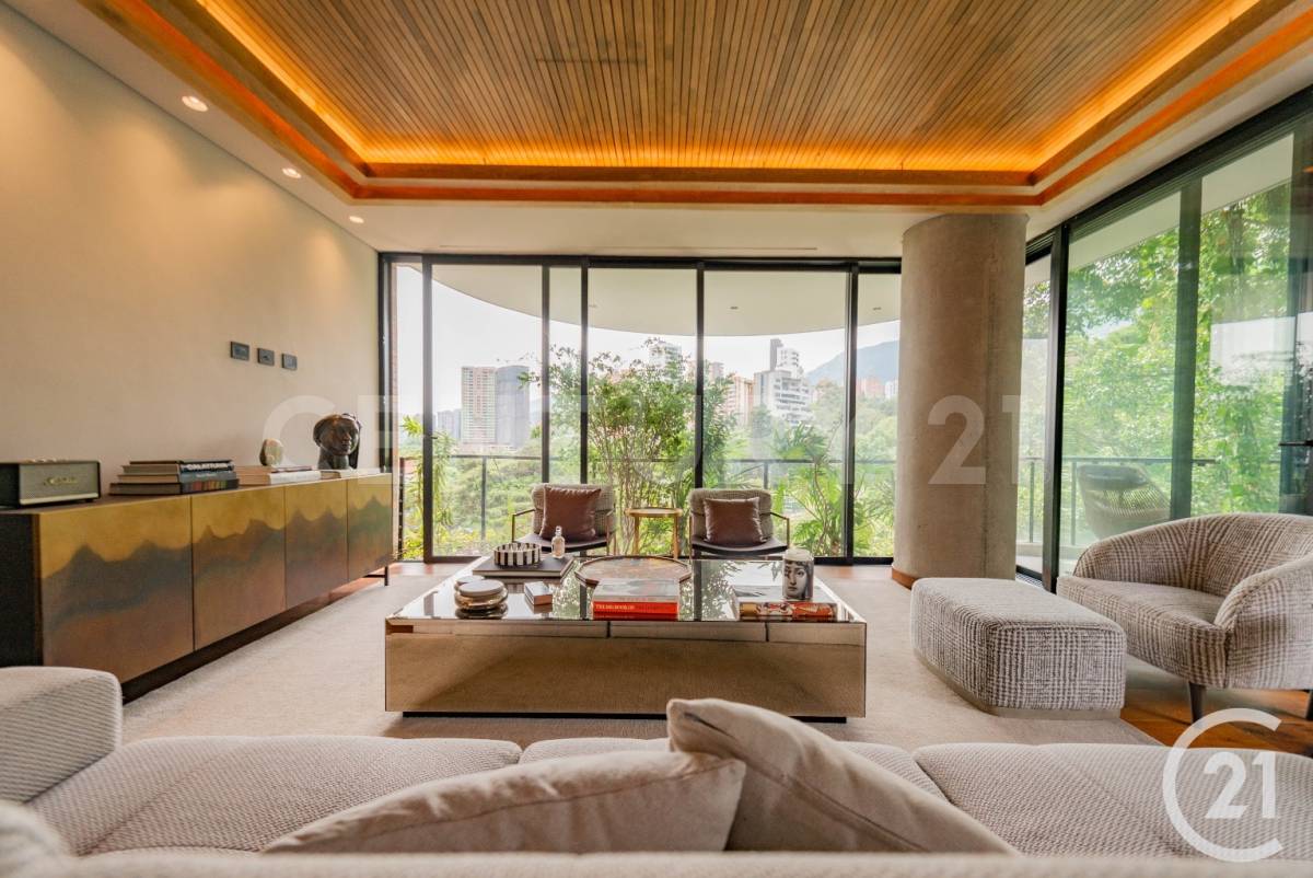 Apartamento en arriendo en El Poblado, Medellín · foto 6 de 24