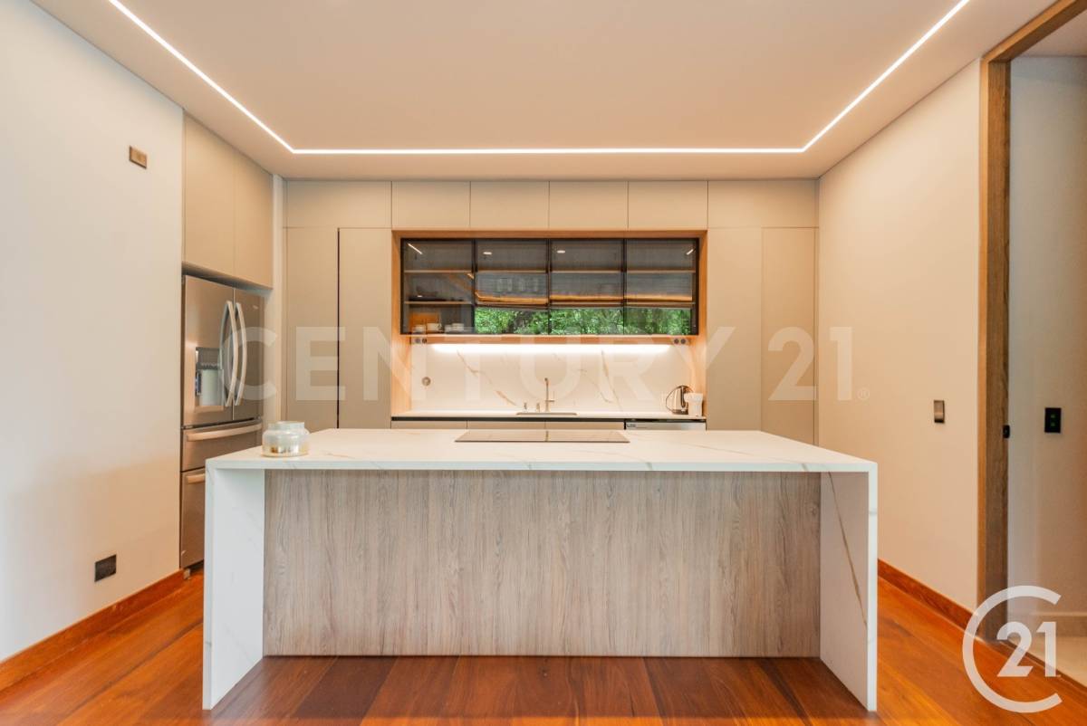 Apartamento en arriendo en El Poblado, Medellín · foto 9 de 24