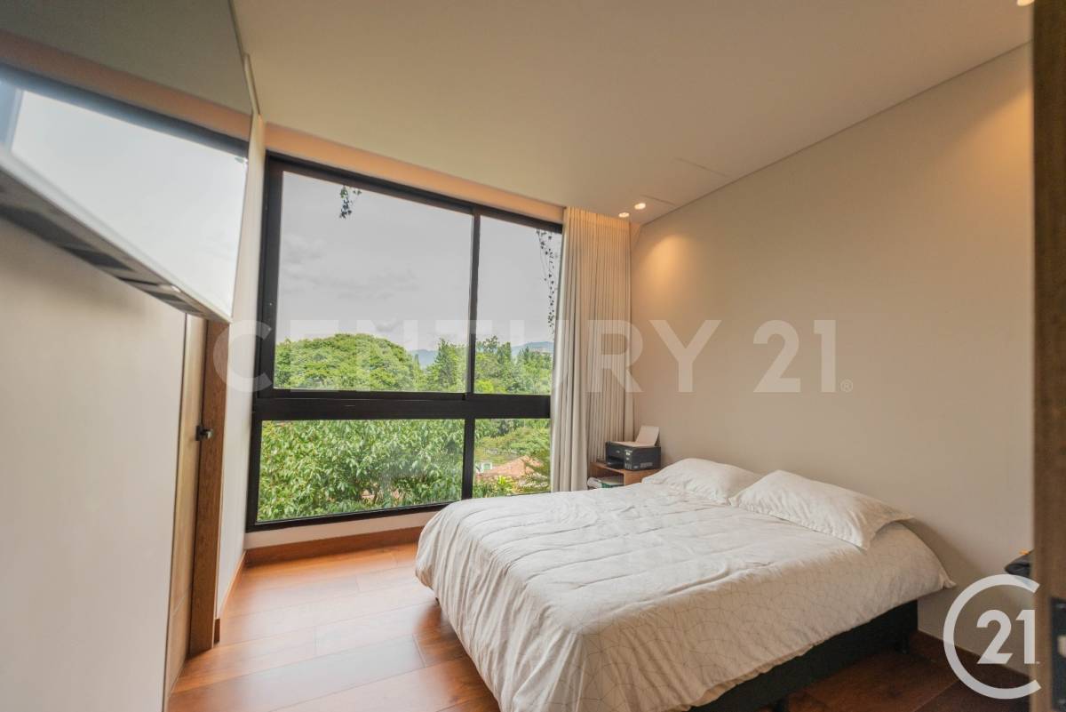 Apartamento en arriendo en El Poblado, Medellín · foto 21 de 24