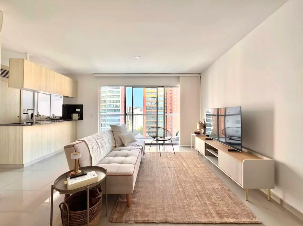 Departamento en alquiler bajo precio de mercado en Altos del prado