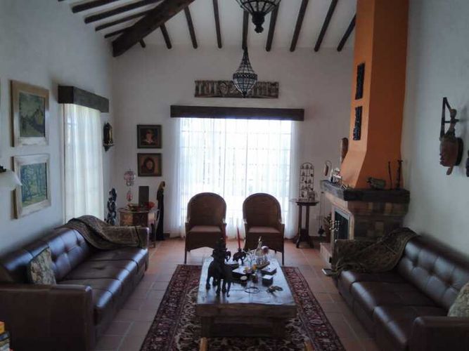 Casa de 4 alcobas en venta en La Union, La Ceja, 648 m² · foto 2 de 23