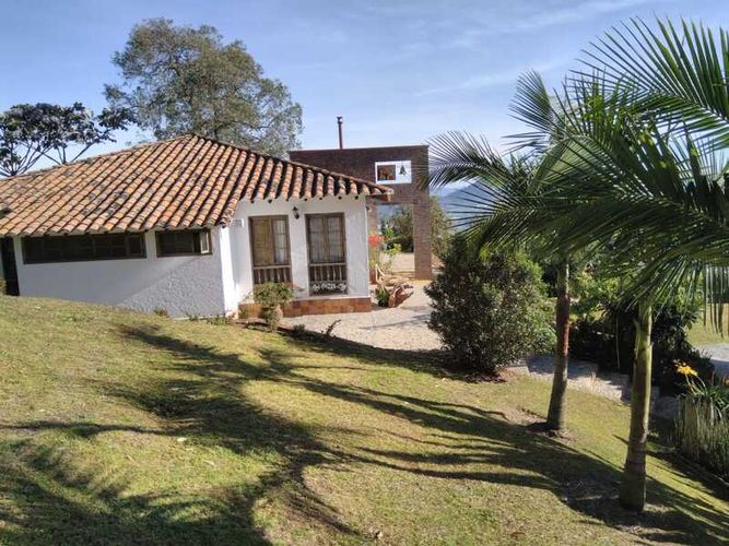 Casa de 4 alcobas en venta en La Union, La Ceja, 648 m² · foto 13 de 23