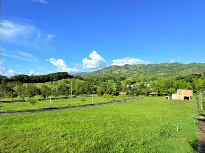 Lote en venta en La Primavera, Pereira, 280 m² · foto 3 de 21