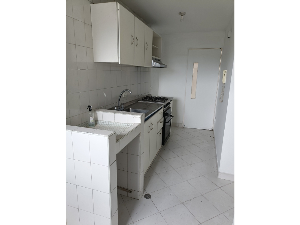 Apartamento en venta en Modelia, Bogotá · foto 3 de 24
