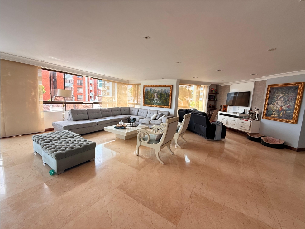Apartamento en venta en Pinares, Pereira · foto 2 de 20