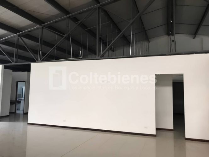 Bodega en arriendo en La Tablaza, La Estrella, 3308 m² · foto 7 de 12