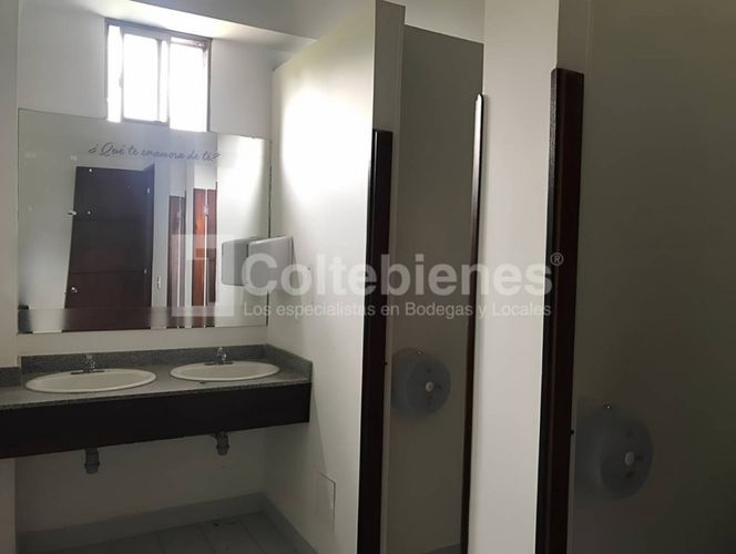 Bodega en arriendo en La Tablaza, La Estrella, 3308 m² · foto 10 de 12