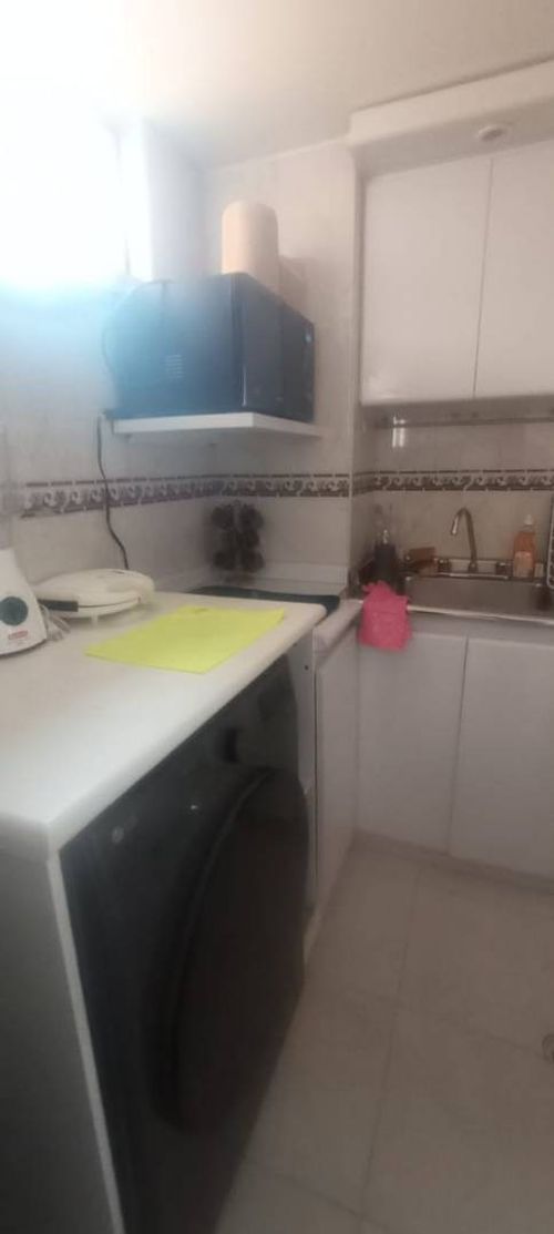 Apartaestudio en venta en Chapinero, Bogotá, 34 m² · foto 4 de 9