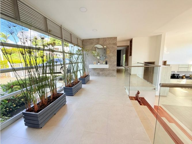 Casa de 4 alcobas en venta en Condina, Pereira, 350 m² · foto 2 de 24