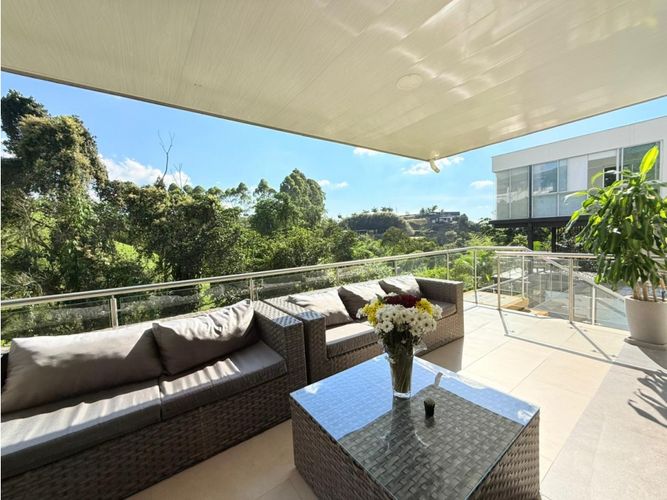 Casa de 4 alcobas en venta en Condina, Pereira, 350 m² · foto 24 de 24