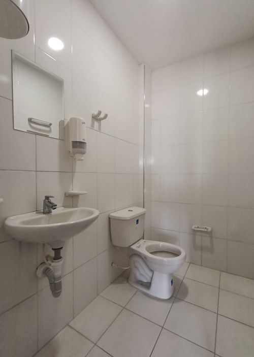 Local en arriendo en La Playa, Cúcuta, 135 m² · foto 8 de 9
