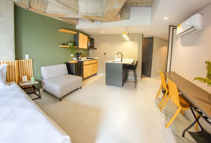 Edificio en venta en Los Pinos, Medellín, 1800 m² · foto 7 de 14
