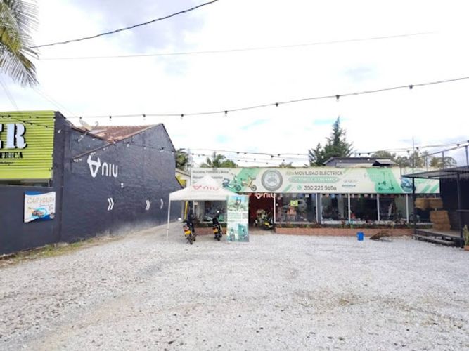 Local en arriendo en Llano Grande, Rionegro, 190 m² · foto 3 de 3