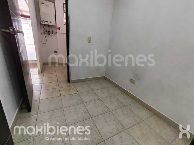 Apartamento de 3 alcobas en venta en Castropol, Medellín, 75 m² · foto 14 de 21