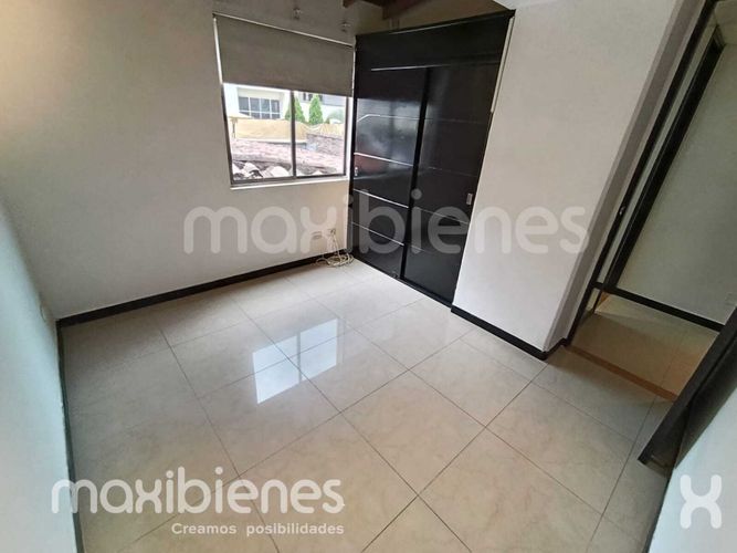 Apartamento de 3 alcobas en venta en Castropol, Medellín, 75 m² · foto 15 de 21