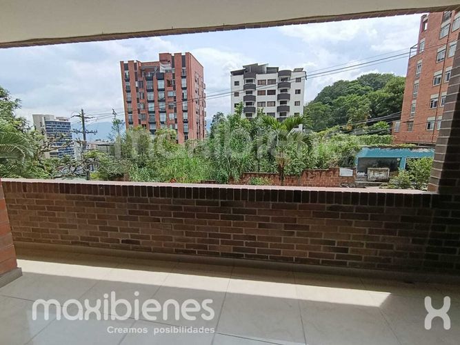 Apartamento de 3 alcobas en venta en Castropol, Medellín, 75 m² · foto 17 de 21