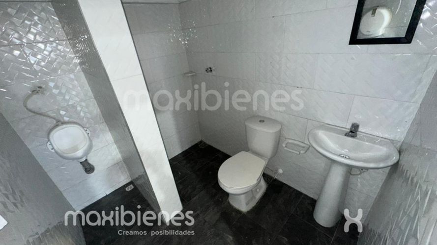 Bodega en arriendo en Belén San Bernardo, Medellín, 180 m² · foto 9 de 10