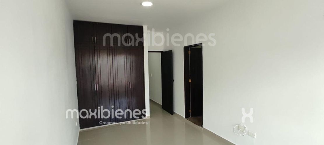 Apartamento de 3 alcobas en arriendo en El Salvador, Apartado, 80 m² · foto 9 de 12