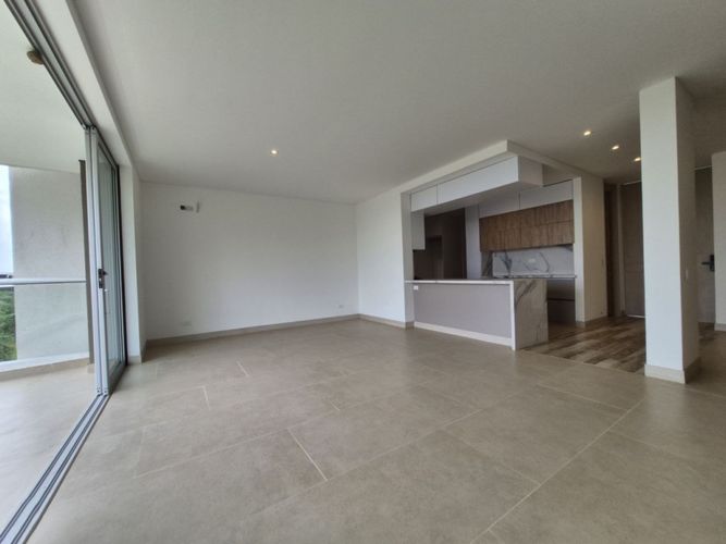 Apartamento en venta en Pance, Cali · foto 6 de 24