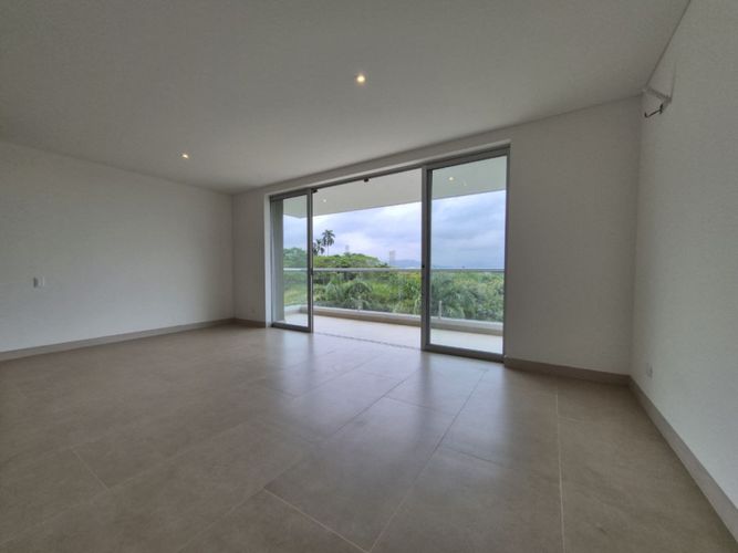 Apartamento en venta en Pance, Cali · foto 8 de 24