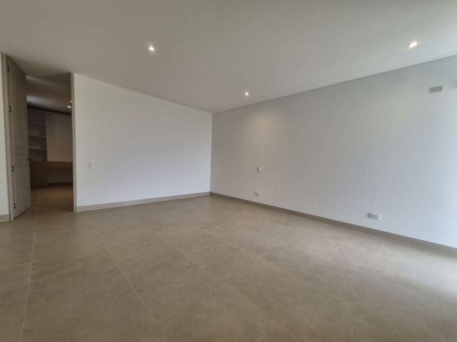 Apartamento en venta en Pance, Cali · foto 22 de 24