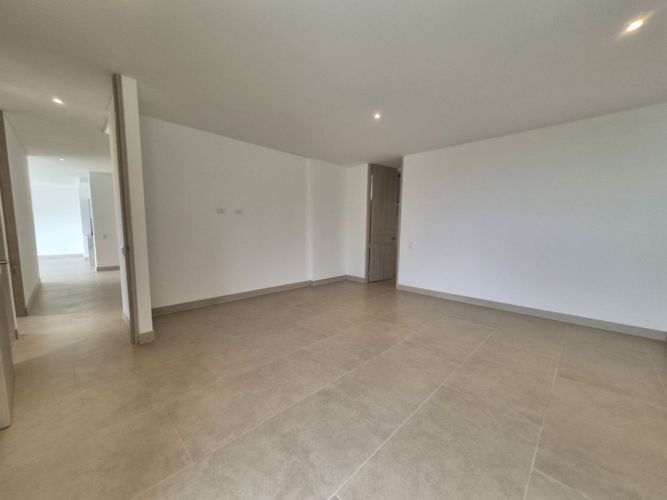 Apartamento en venta en Pance, Cali · foto 23 de 24