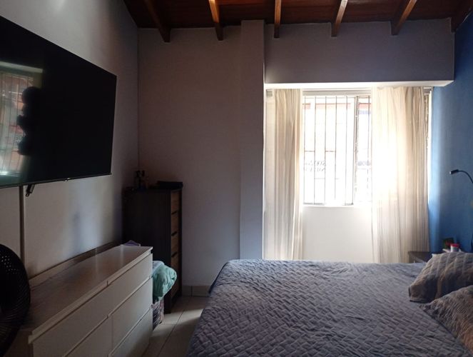 Apartamento de 3 alcobas en venta en Laureles, Medellín, 147 m² · foto 13 de 20