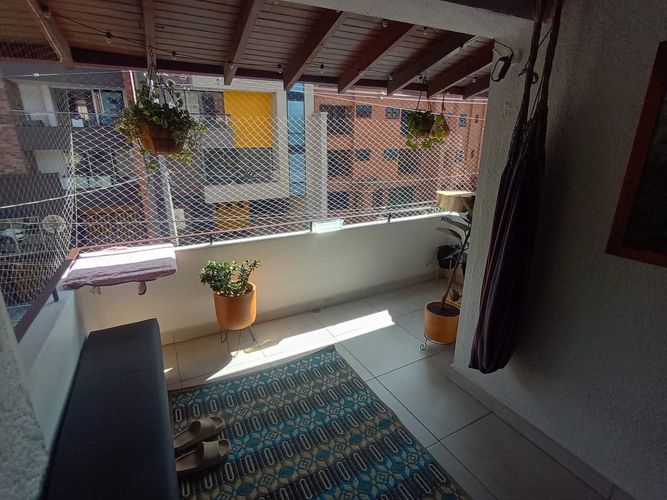 Apartamento de 3 alcobas en venta en Laureles, Medellín, 147 m² · foto 17 de 20