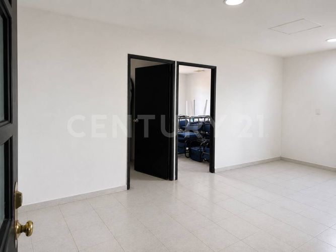Local en arriendo en 7 De Agosto, Villavicencio, 250 m² · foto 3 de 5