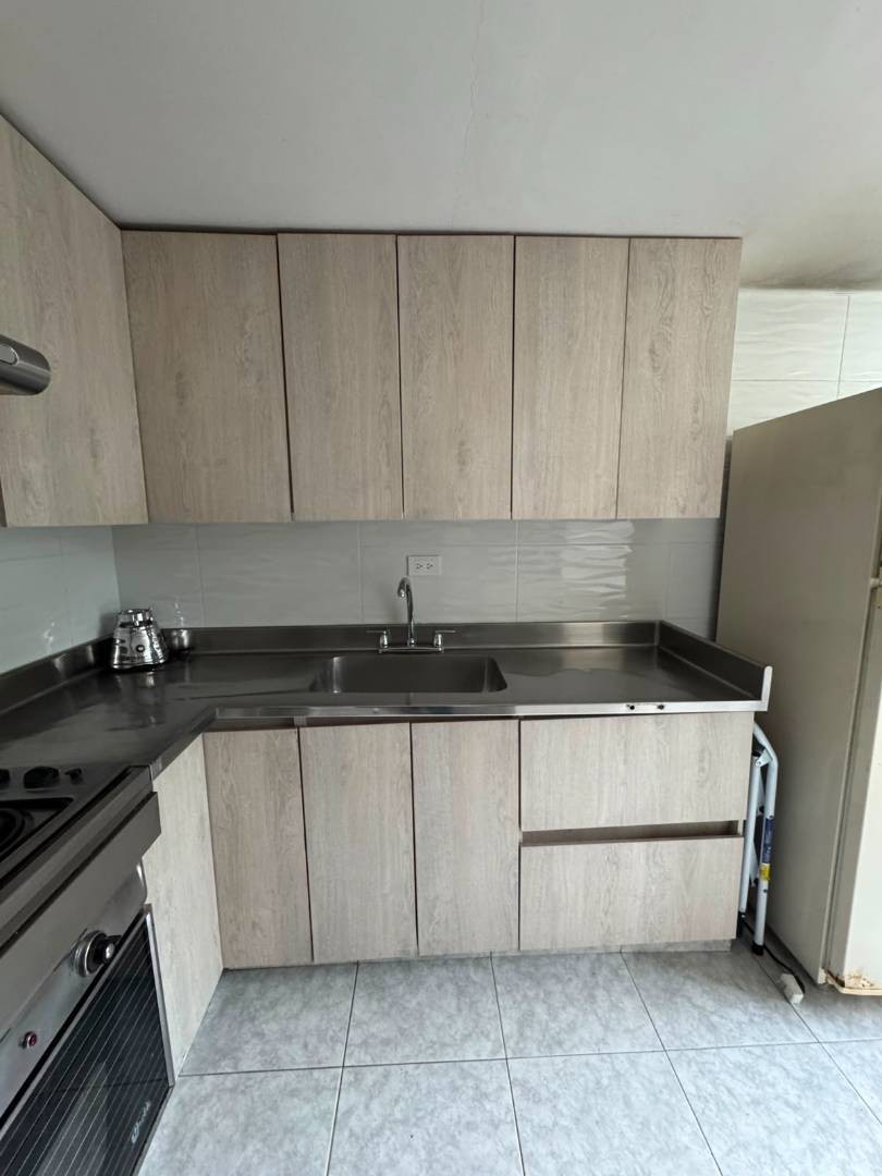 Apartamento en arriendo en Los Colores, Medellín · foto 4 de 12