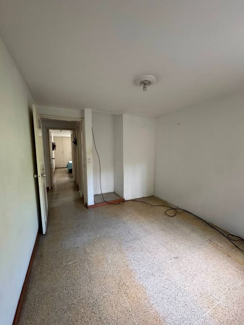 Apartamento en arriendo en Los Colores, Medellín · foto 9 de 12