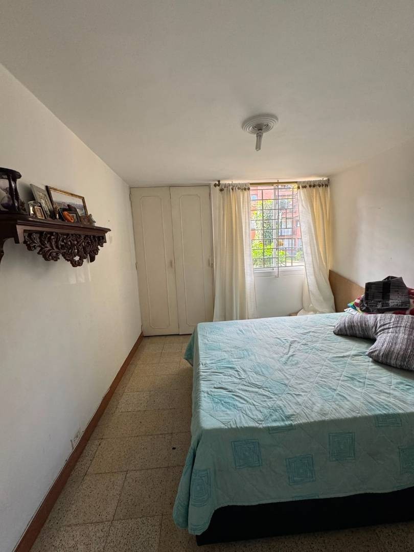 Apartamento en arriendo en Los Colores, Medellín · foto 12 de 12