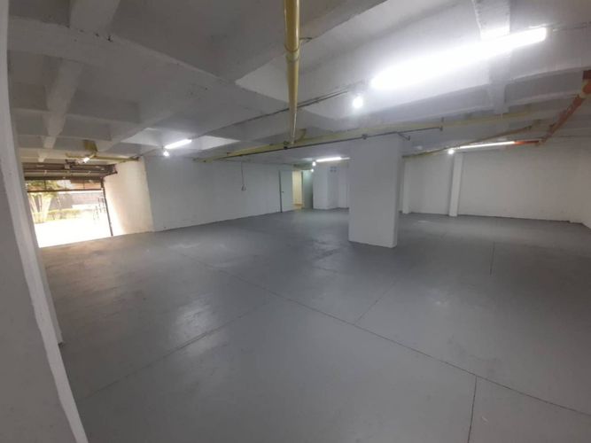 Local en arriendo en Conquistadores, Medellín, 158 m² · foto 17 de 23