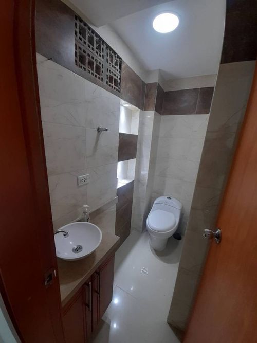 Local en arriendo en Conquistadores, Medellín, 158 m² · foto 23 de 23