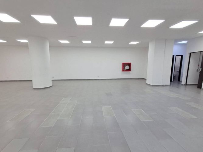 Local en arriendo en Manchester, Bello, 190 m² · foto 2 de 20