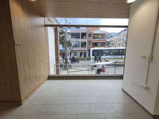 Local en arriendo en Manchester, Bello, 190 m² · foto 11 de 20