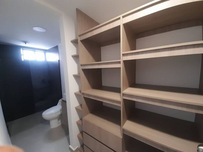 Apartamento de 2 alcobas en arriendo en Conquistadores, Medellín, 88 m² · foto 3 de 24