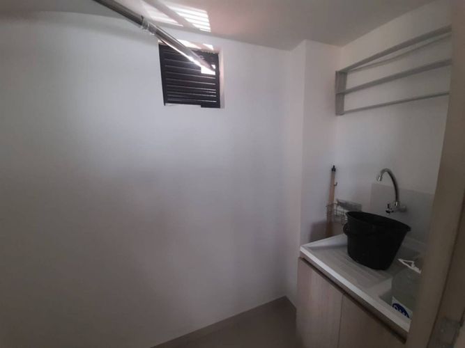 Apartamento de 2 alcobas en arriendo en Conquistadores, Medellín, 88 m² · foto 21 de 24