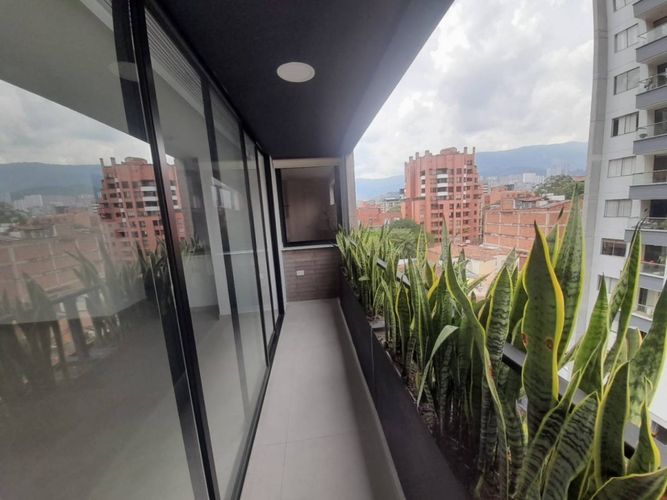 Apartamento de 2 alcobas en arriendo en Conquistadores, Medellín, 88 m² · foto 23 de 24