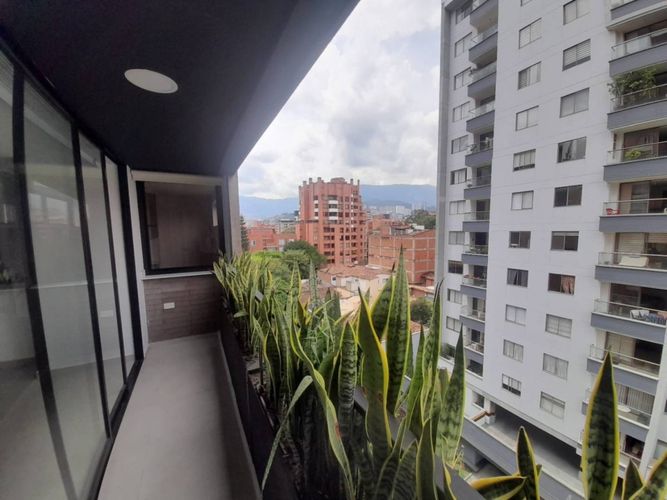 Apartamento de 2 alcobas en arriendo en Conquistadores, Medellín, 88 m² · foto 24 de 24