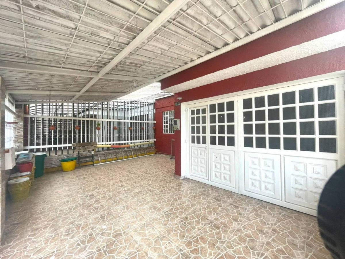 Casa en venta en La Europa, Bogotá · foto 2 de 24