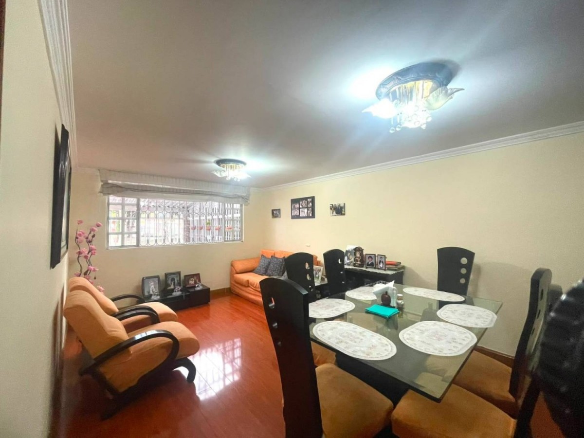 Casa en venta en La Europa, Bogotá · foto 3 de 24