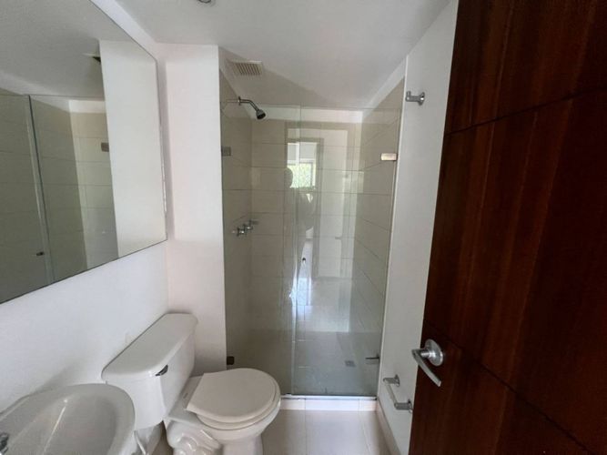 Apartamento de 2 alcobas en arriendo en Calasanz, Medellín, 68 m² · foto 7 de 19