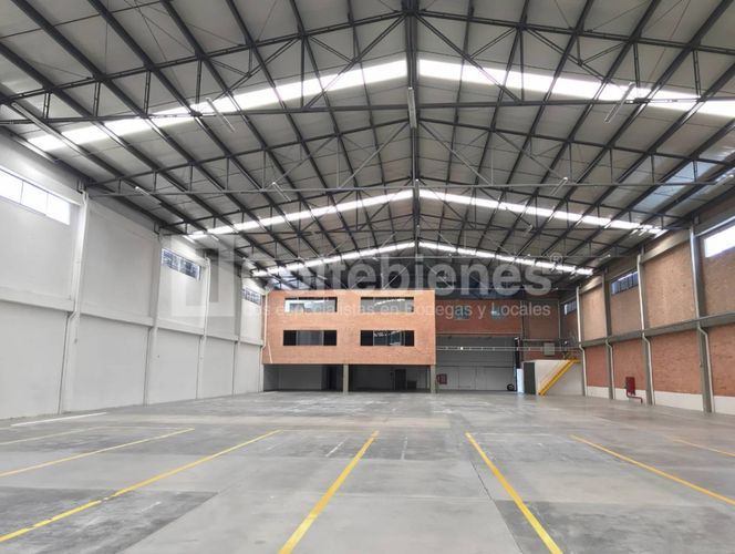Bodega en venta en La Tablaza, La Estrella, 3308 m² · foto 4 de 12