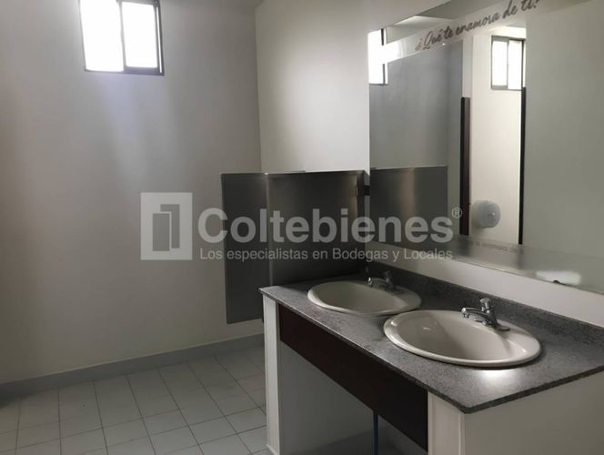 Bodega en venta en La Tablaza, La Estrella, 3308 m² · foto 9 de 12