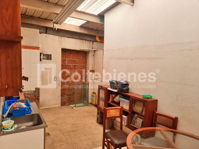 Local en venta en Astorga, Medellín, 500 m² · foto 6 de 13